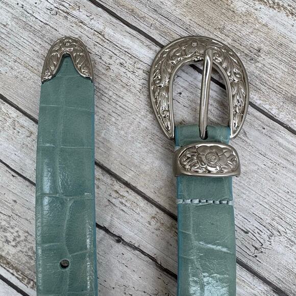 IZOD Leather Belt Sz XL Blue Studded Embossed Western Boho Cowgirl 36” - Picture 2 of 12